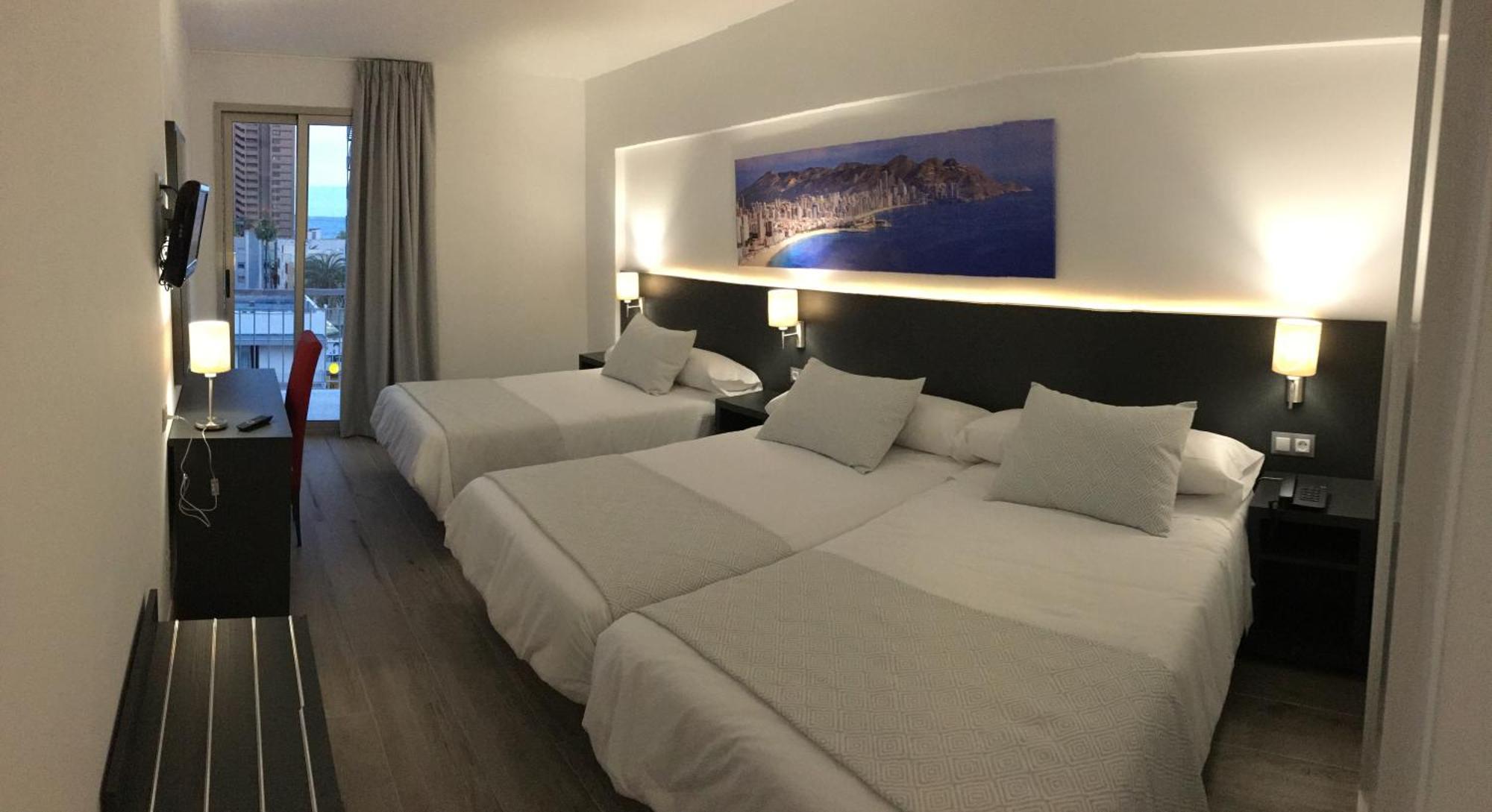 Triple Room,346240150:JPEG