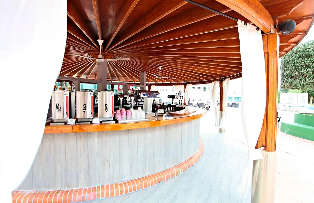Sandos Benidorm Suites-1